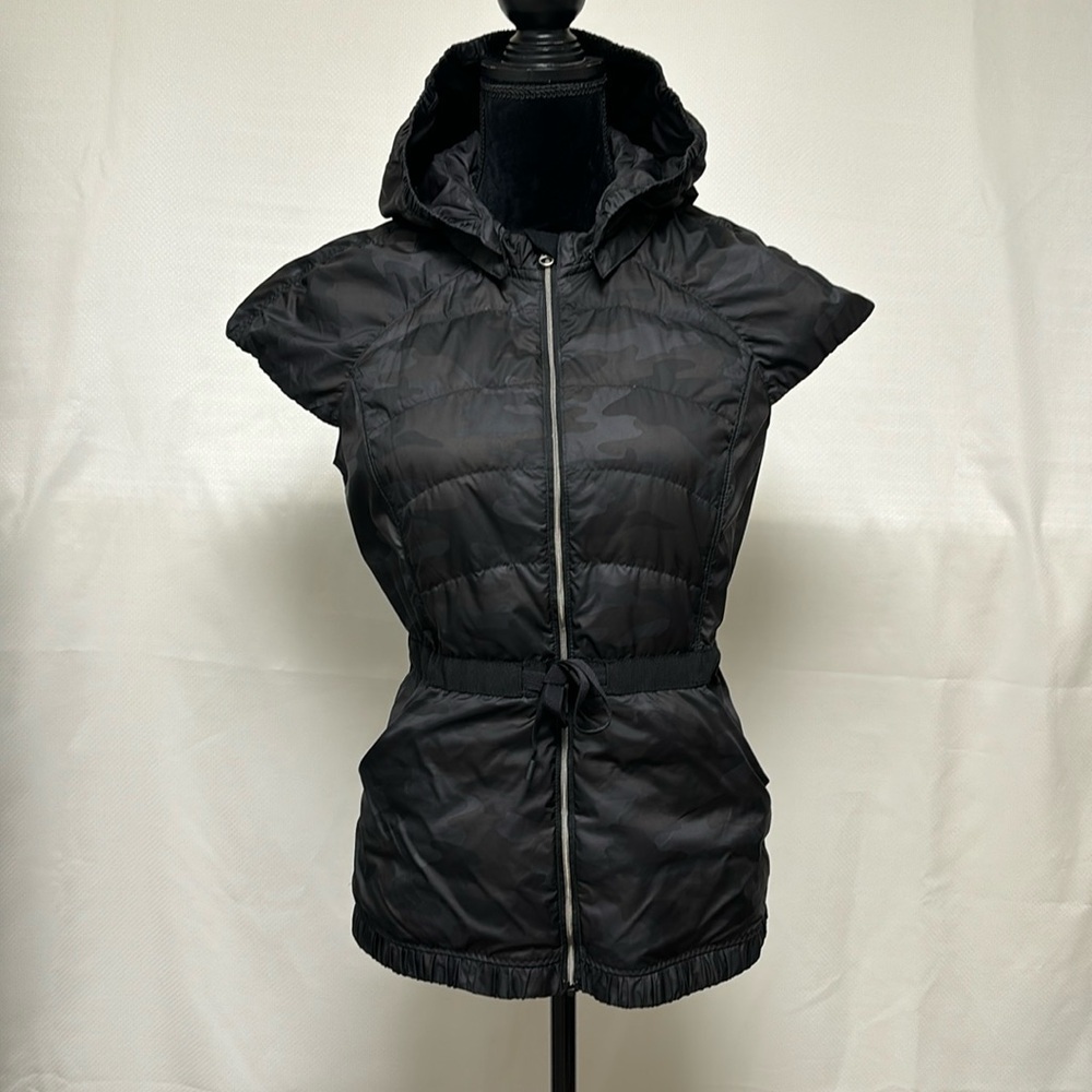 Lululemon Spring Fling Puffy Vest - Picture 2 of 10
